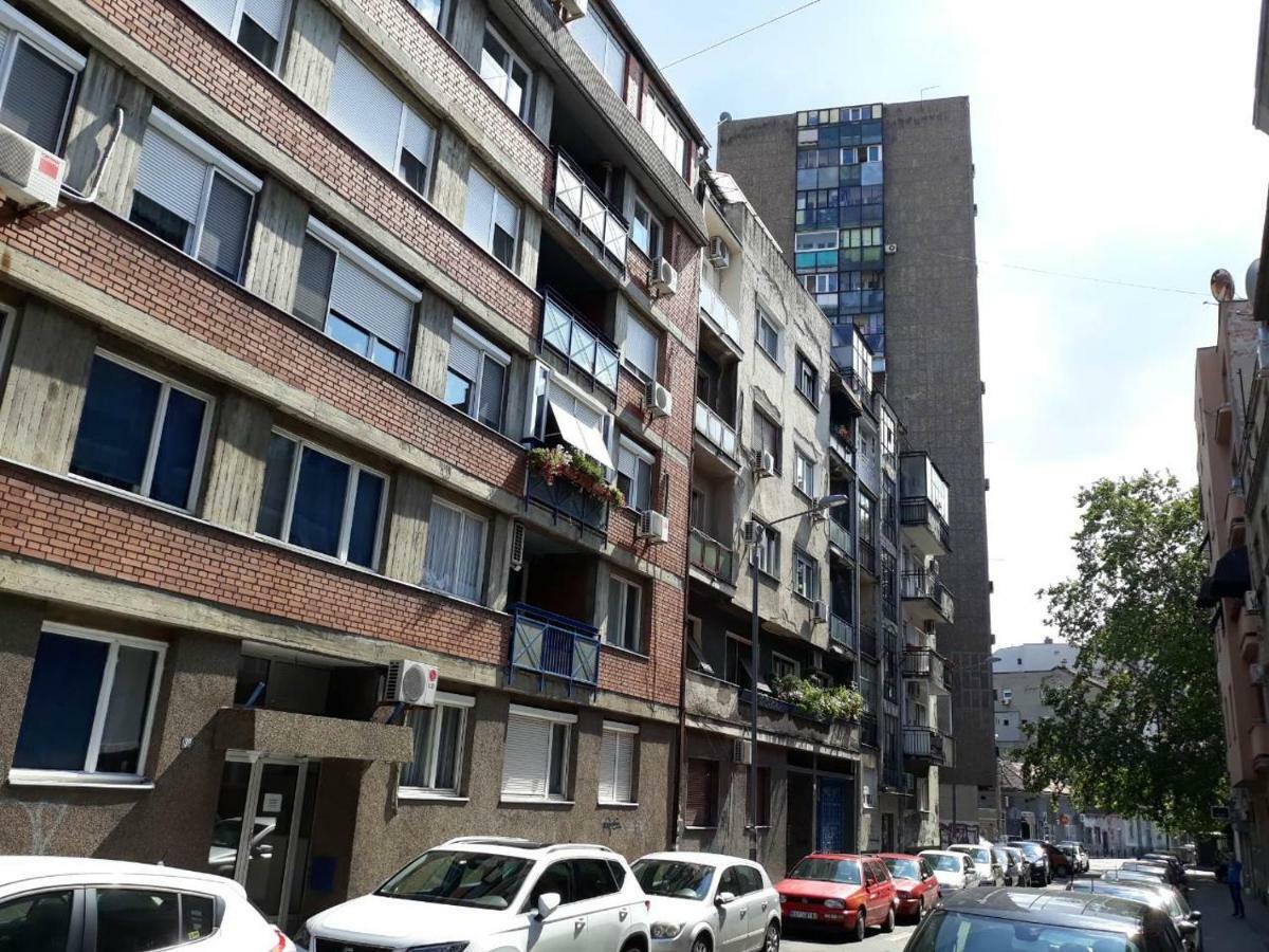Sweet Yellow Apartment Belgrad Dış mekan fotoğraf