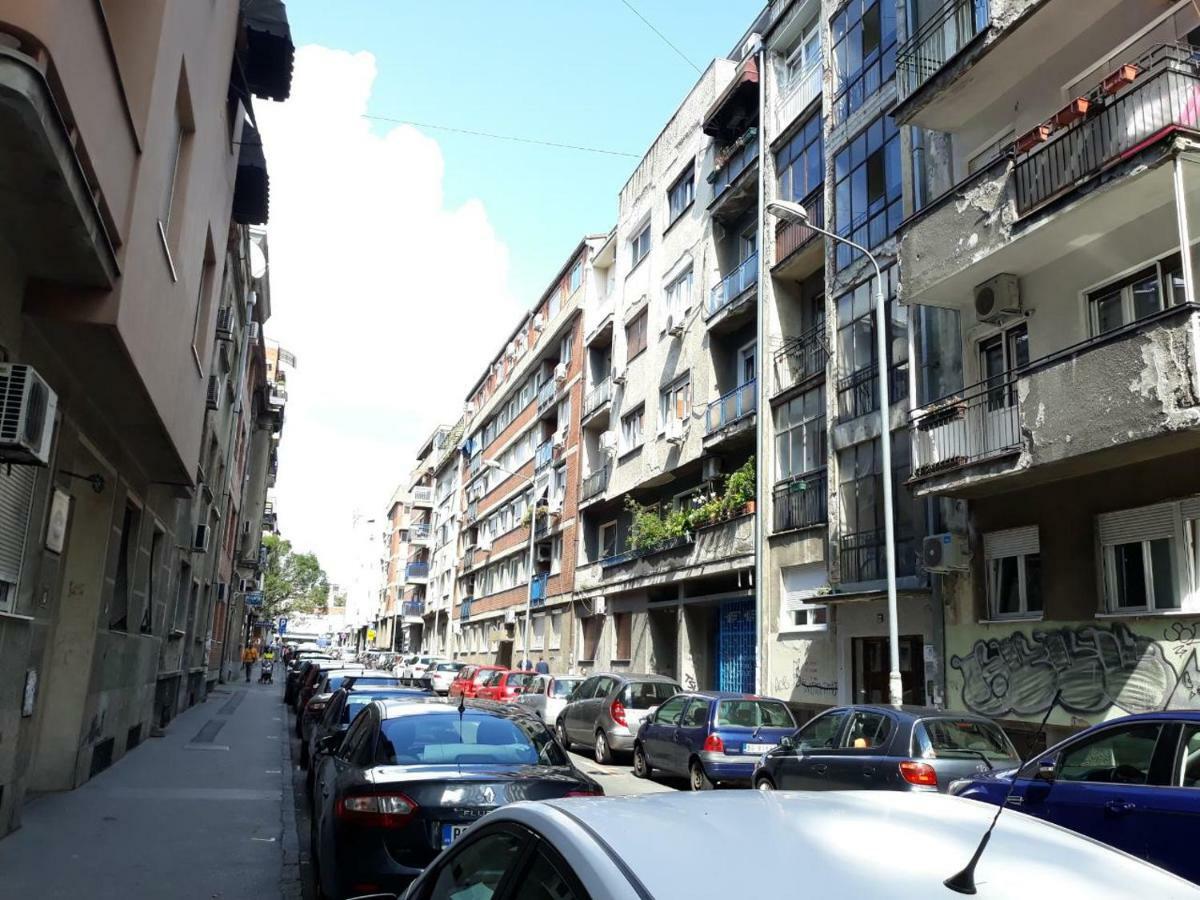Sweet Yellow Apartment Belgrad Dış mekan fotoğraf